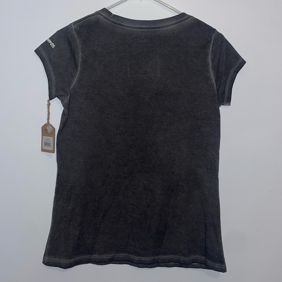 Graphic t-shirt - Picture 2 of 4